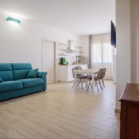 Central Station Apartments - Fanale Rentals Palermo Bagian luar foto