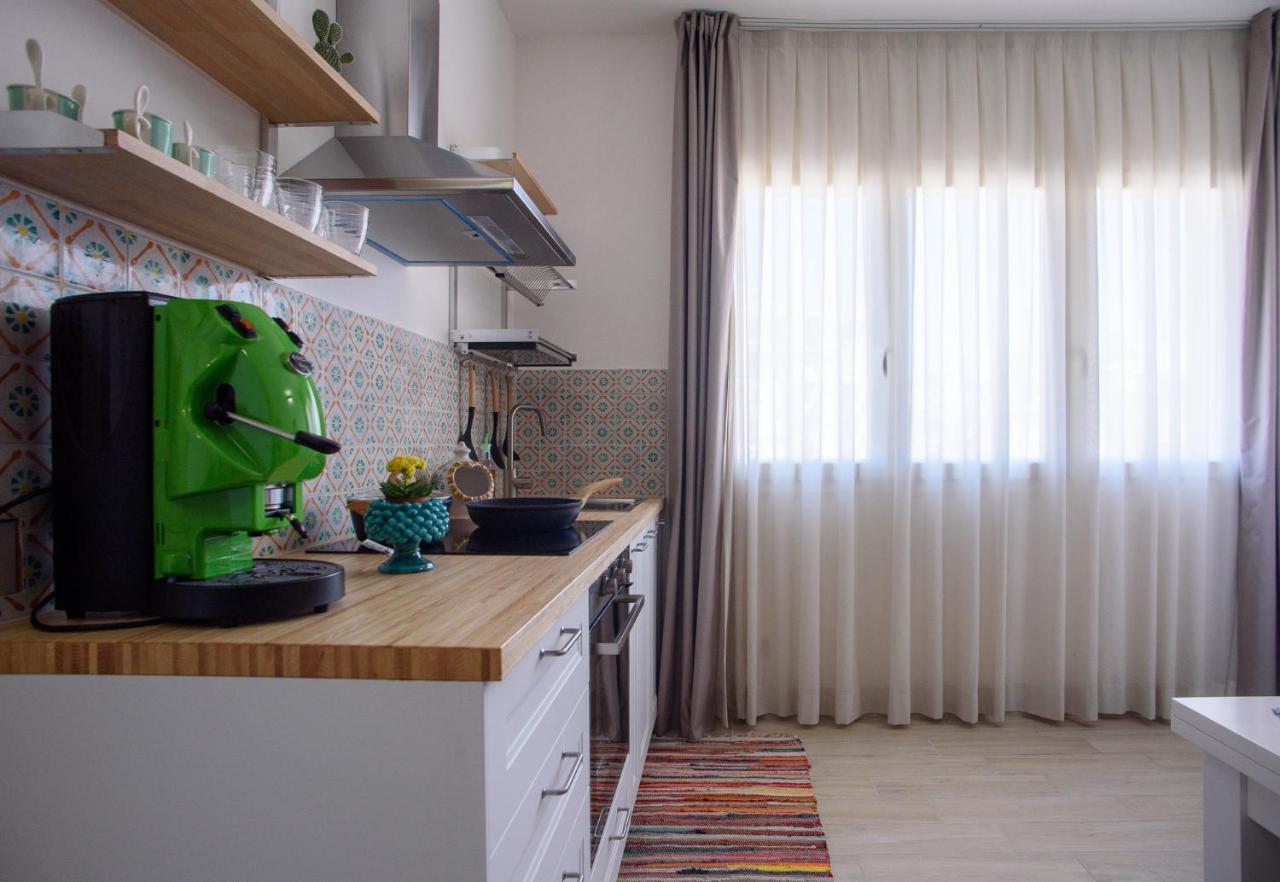 Central Station Apartments - Fanale Rentals Palermo Bagian luar foto