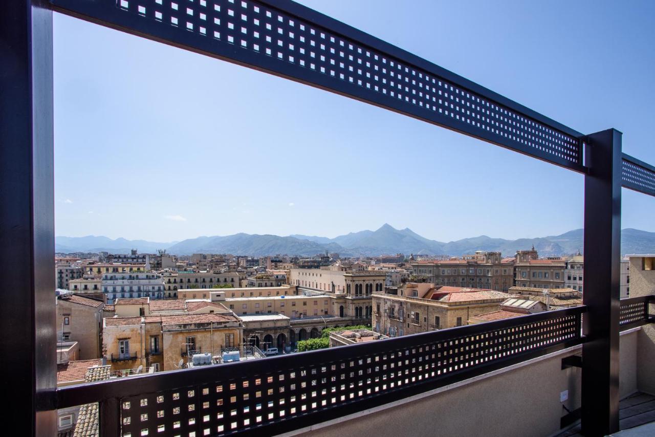 Central Station Apartments - Fanale Rentals Palermo Bagian luar foto