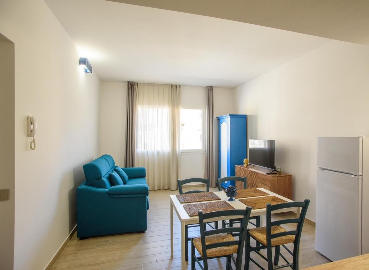 Central Station Apartments - Fanale Rentals Palermo Ruang foto