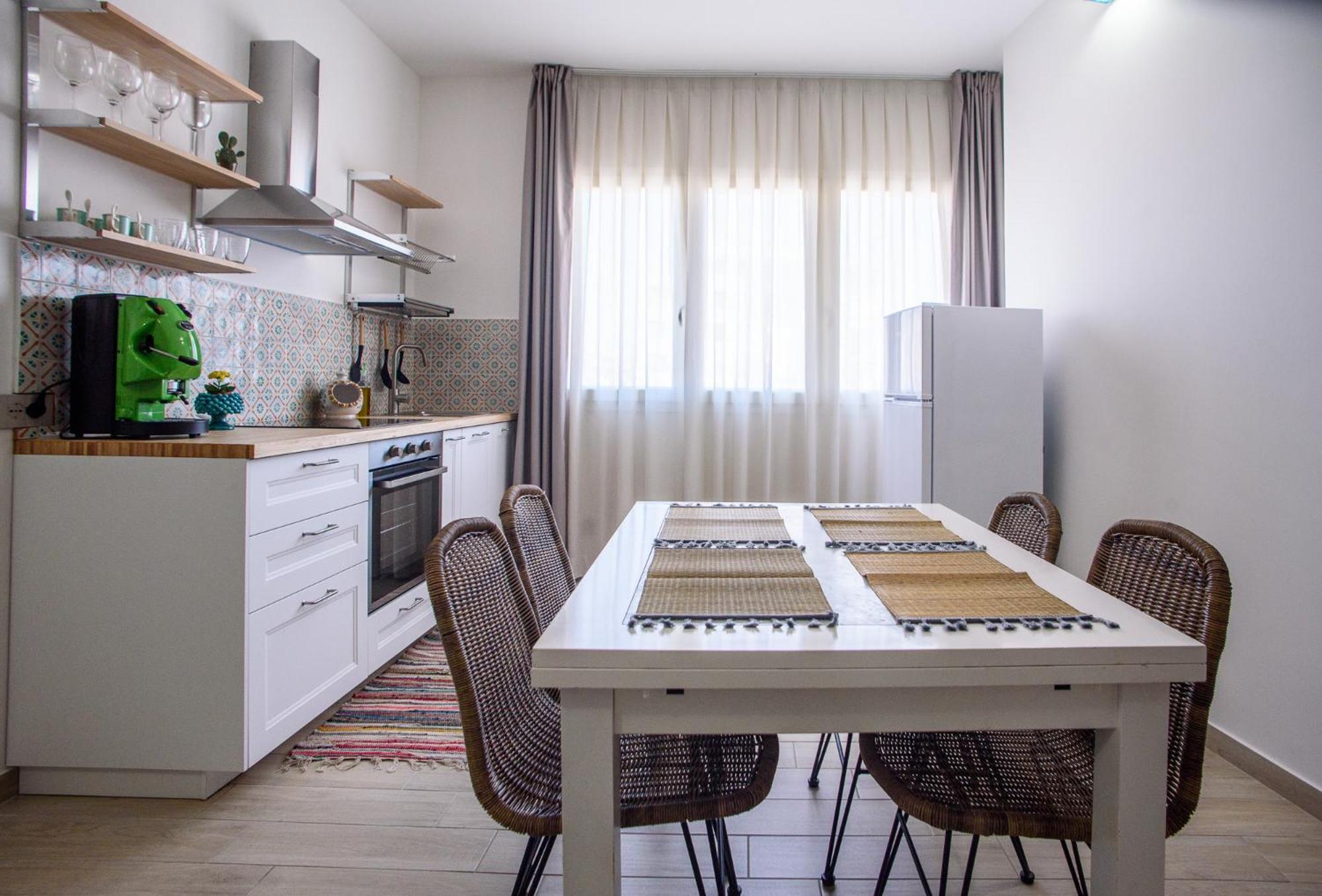 Central Station Apartments - Fanale Rentals Palermo Ruang foto